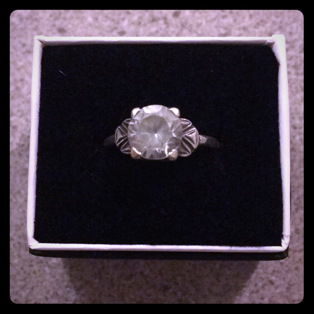 Stunning Art Deco white topaz solitaire ring